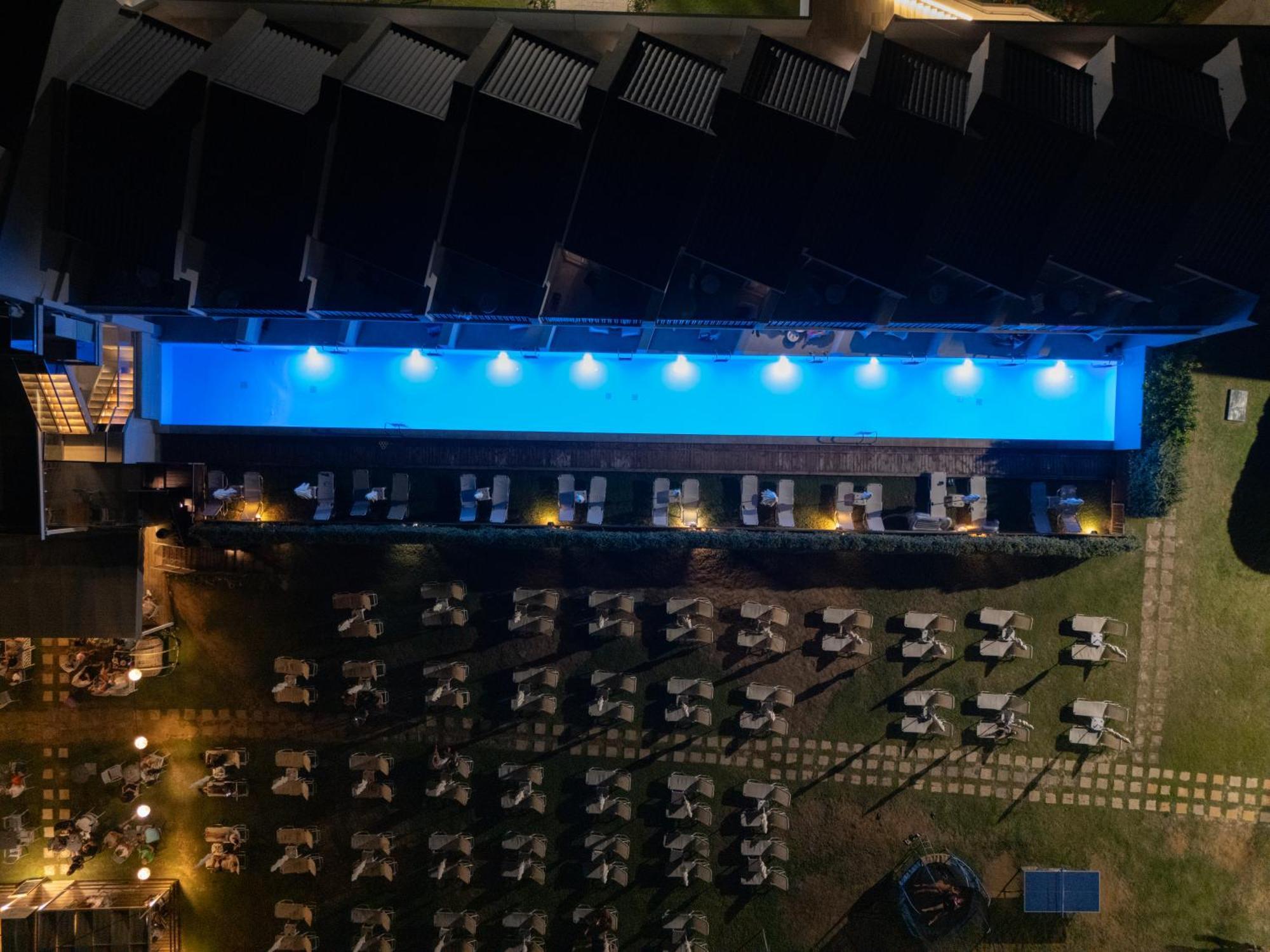 Golden Coast Resort 基普塞利 外观 照片