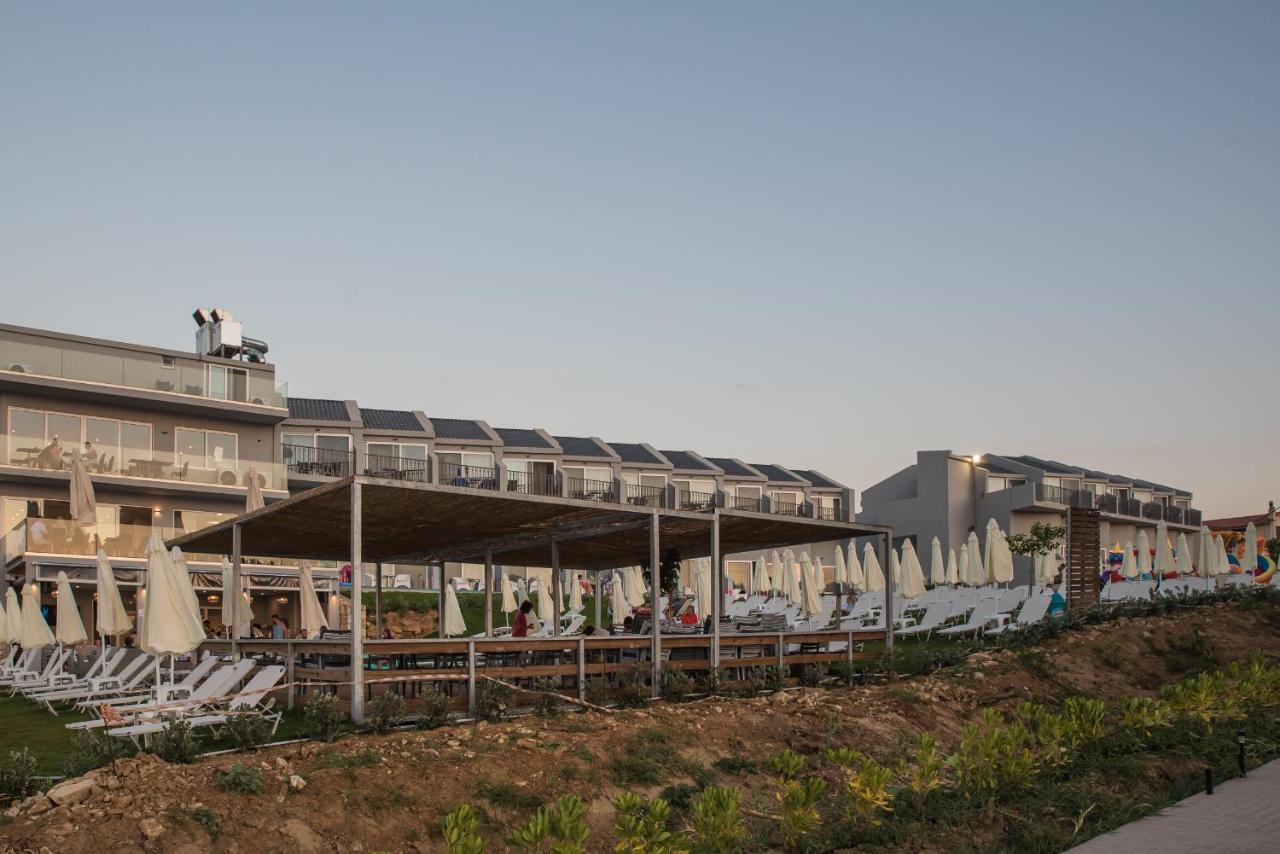 Golden Coast Resort 基普塞利 外观 照片